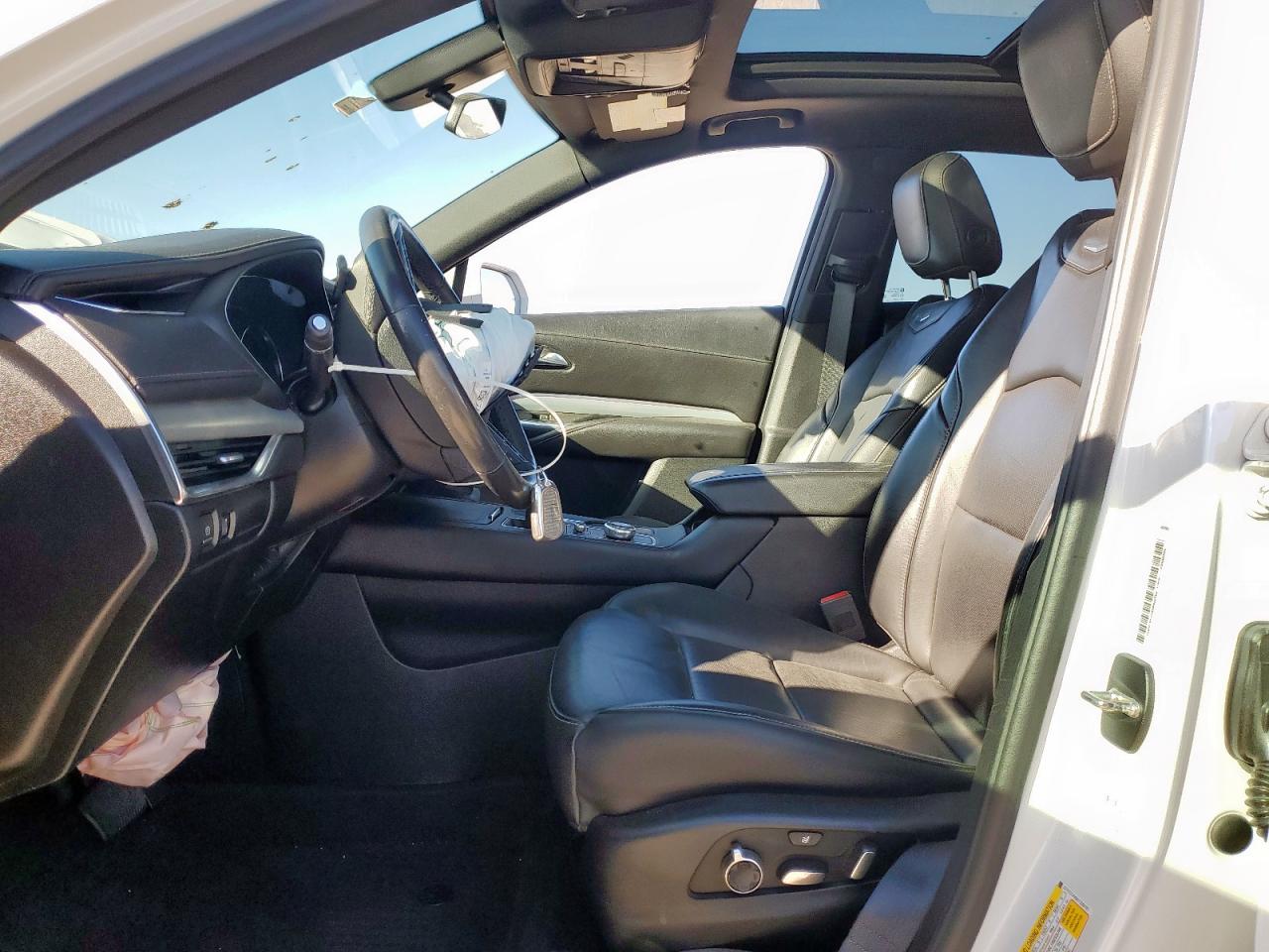 2019 Cadillac Xt4 Premium Luxury VIN: 1GYFZCR40KF208767 Lot: 92185865