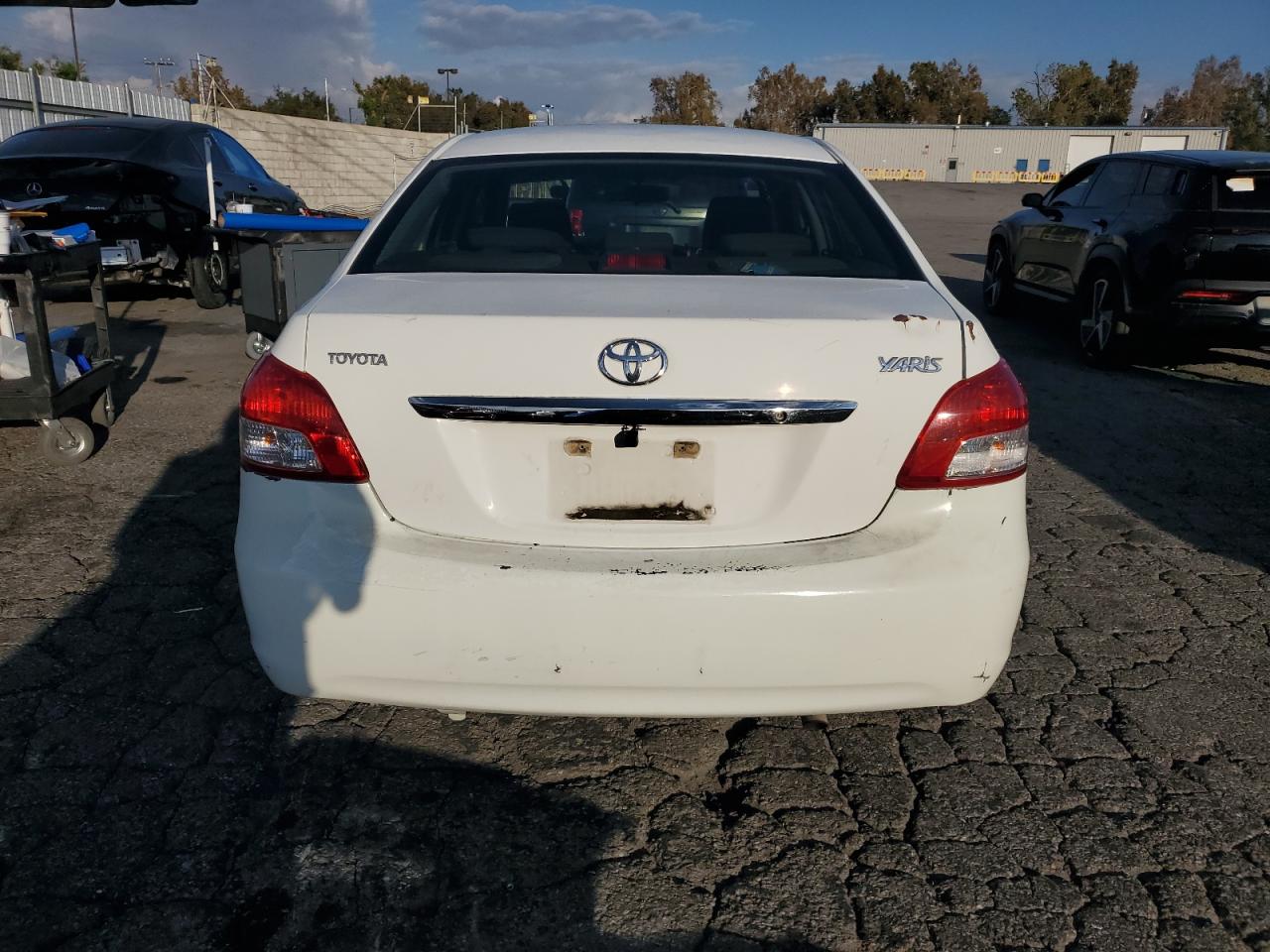 2008 Toyota Yaris VIN: JTDBT923481223997 Lot: 93155415