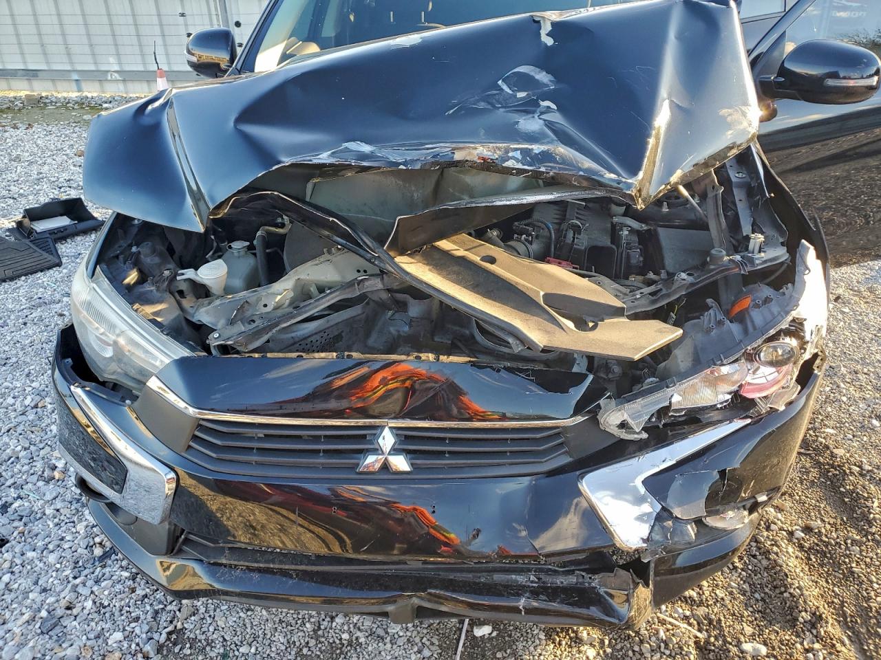 2017 Mitsubishi Outlander Sport Es VIN: JA4AP3AU6HZ070025 Lot: 94175905