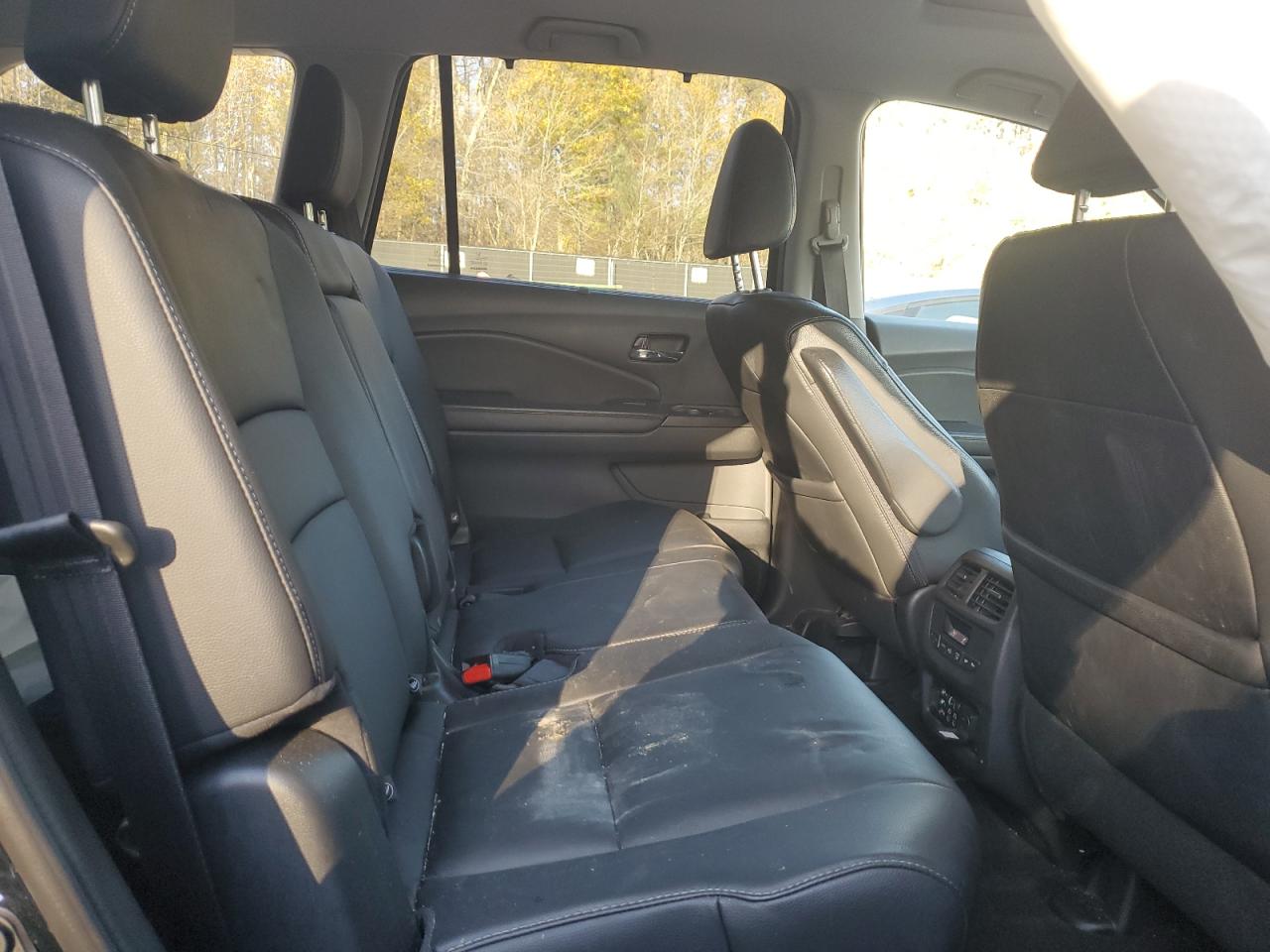 2016 Honda Pilot Touring VIN: 5FNYF6H92GB081487 Lot: 91281725