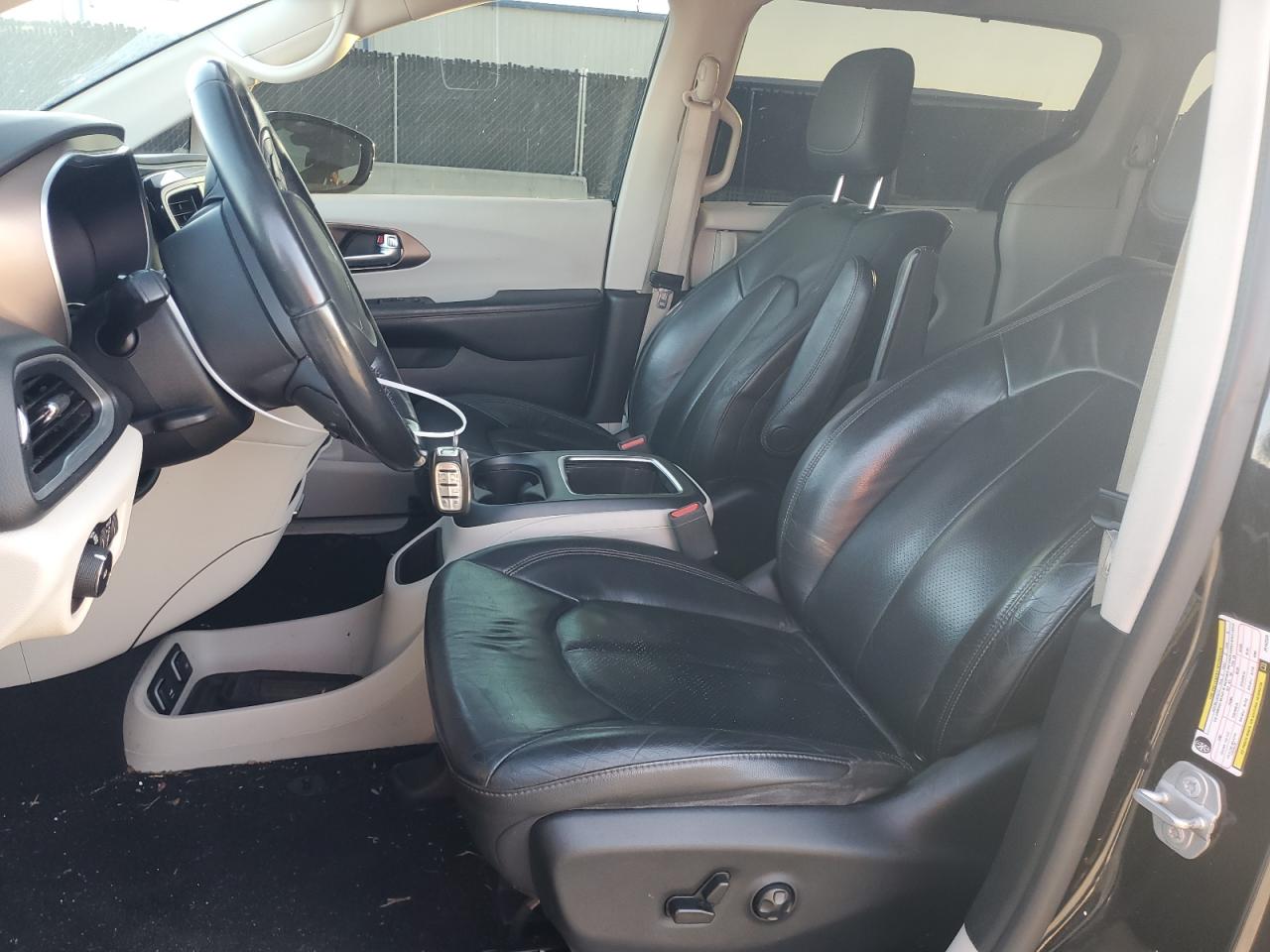 2018 Chrysler Pacifica Touring L Plus VIN: 2C4RC1EG2JR182320 Lot: 90829895