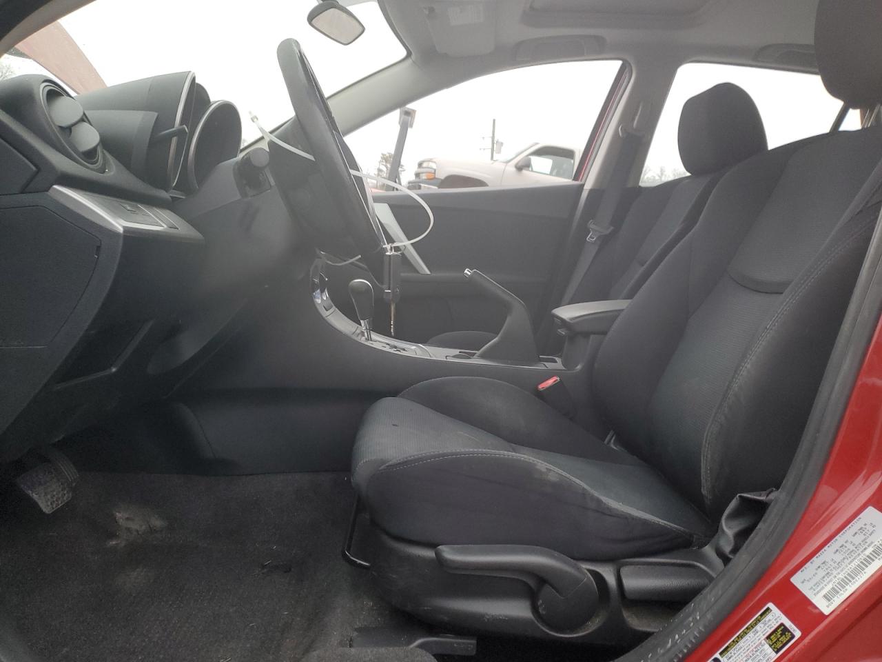 2010 Mazda 3 S VIN: JM1BL1H69A1210610 Lot: 93567175