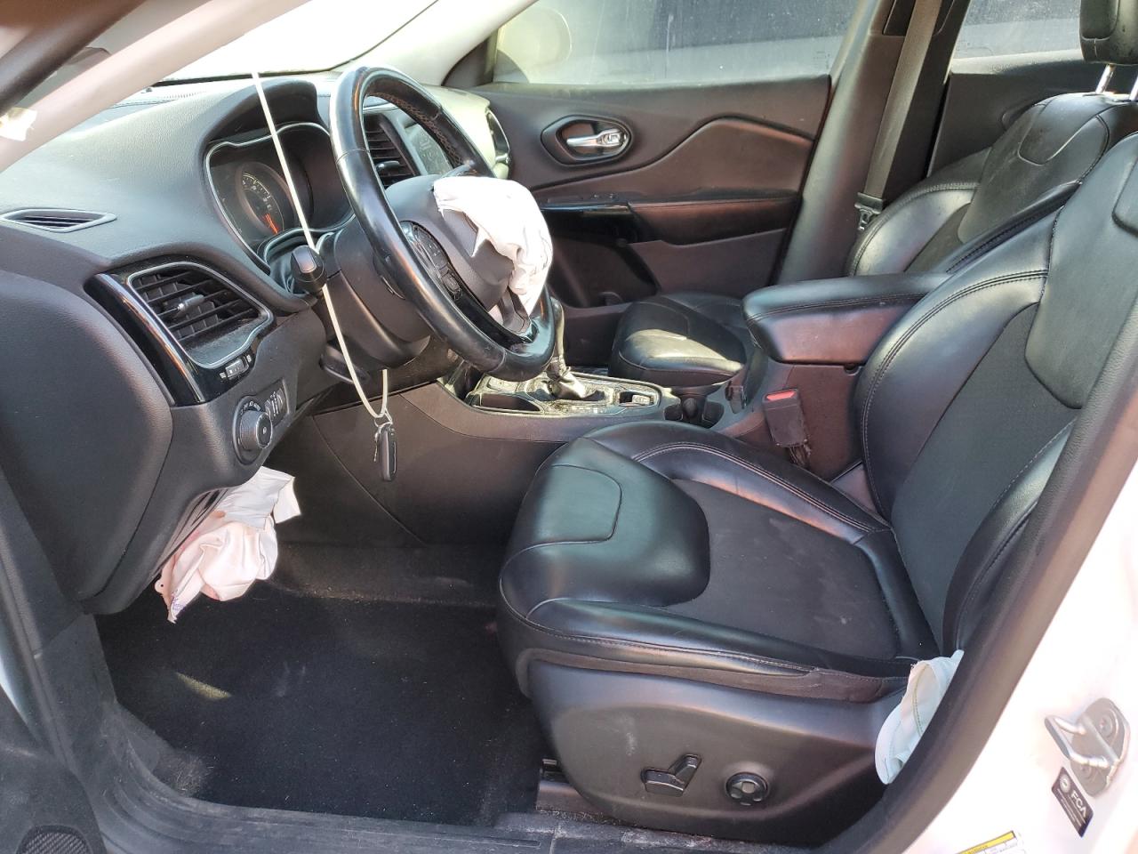 2021 Jeep Cherokee Latitude Plus VIN: 1C4PJLLB1MD189511 Lot: 93088225