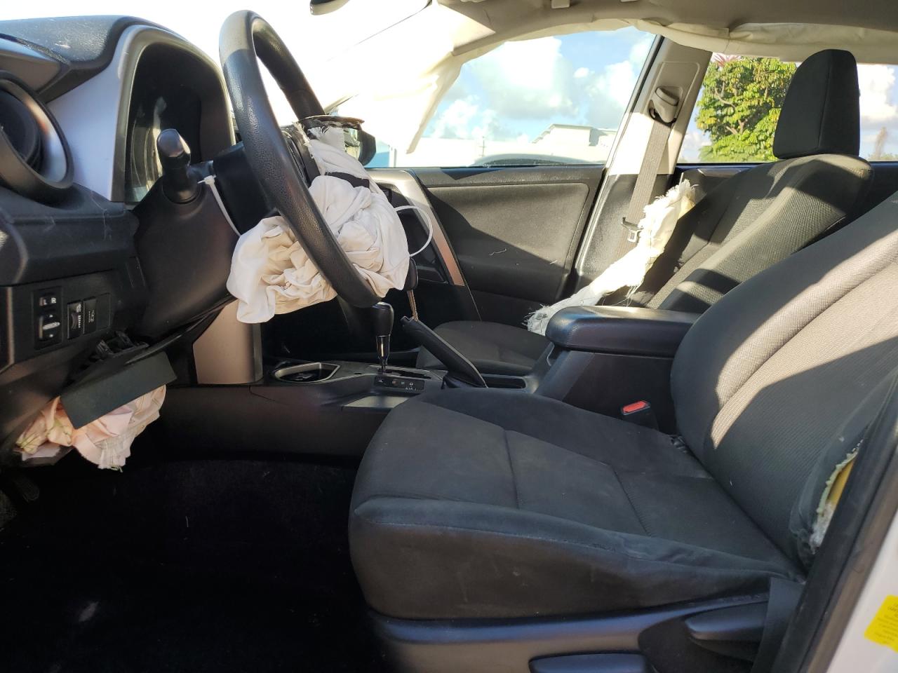 2017 Toyota Rav4 Le VIN: JTMZFREV9HJ140018 Lot: 93187465