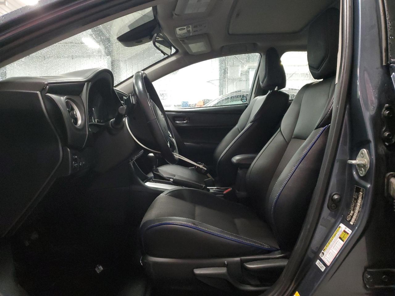 2018 Toyota Corolla L VIN: 2T1BURHE1JC050477 Lot: 91566685