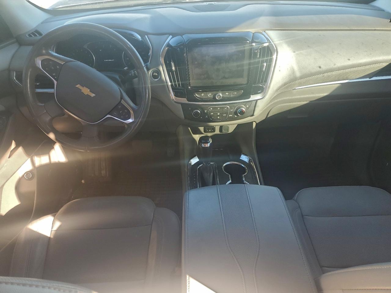 2018 Chevrolet Traverse Premier VIN: 1GNEVJKW6JJ194633 Lot: 94139245