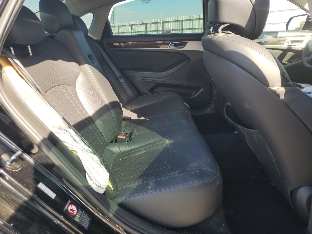 2018 Genesis G80 Base VIN: KMHGN4JE0JU216860 Lot: 92716875