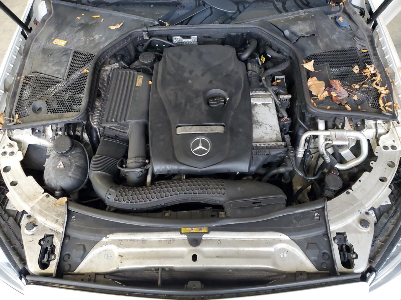 2016 Mercedes-Benz C 300 4Matic VIN: 55SWF4KB1GU103940 Lot: 91673895