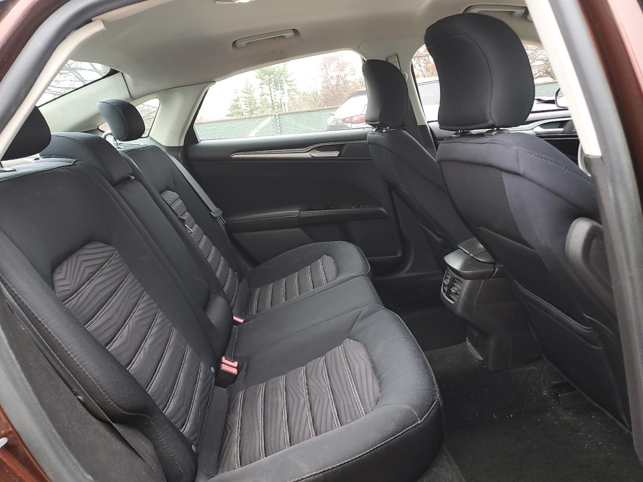 2016 Ford Fusion Se VIN: 3FA6P0H74GR163628 Lot: 92422815