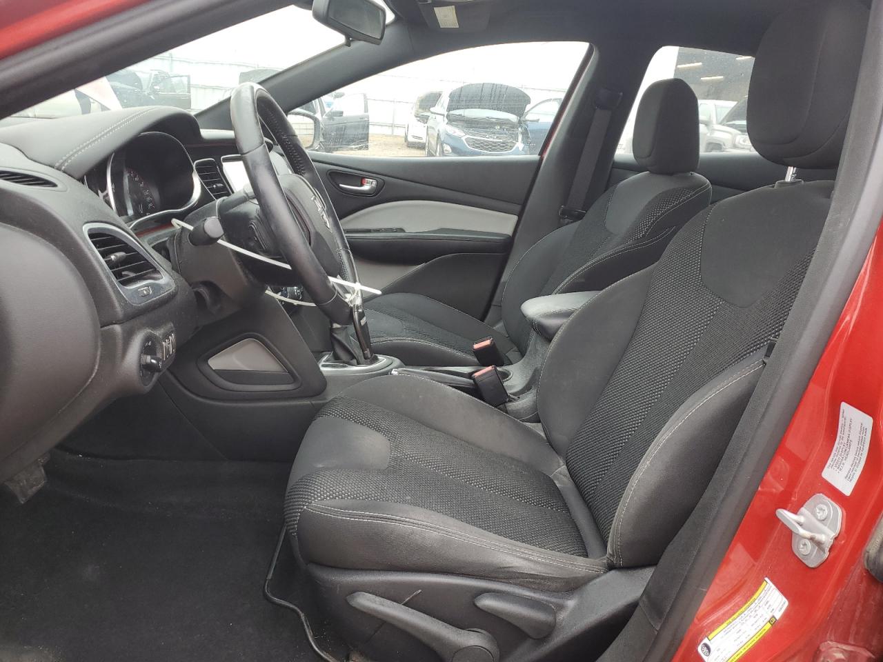 2015 Dodge Dart Sxt VIN: 1C3CDFBB7FD422551 Lot: 92832125