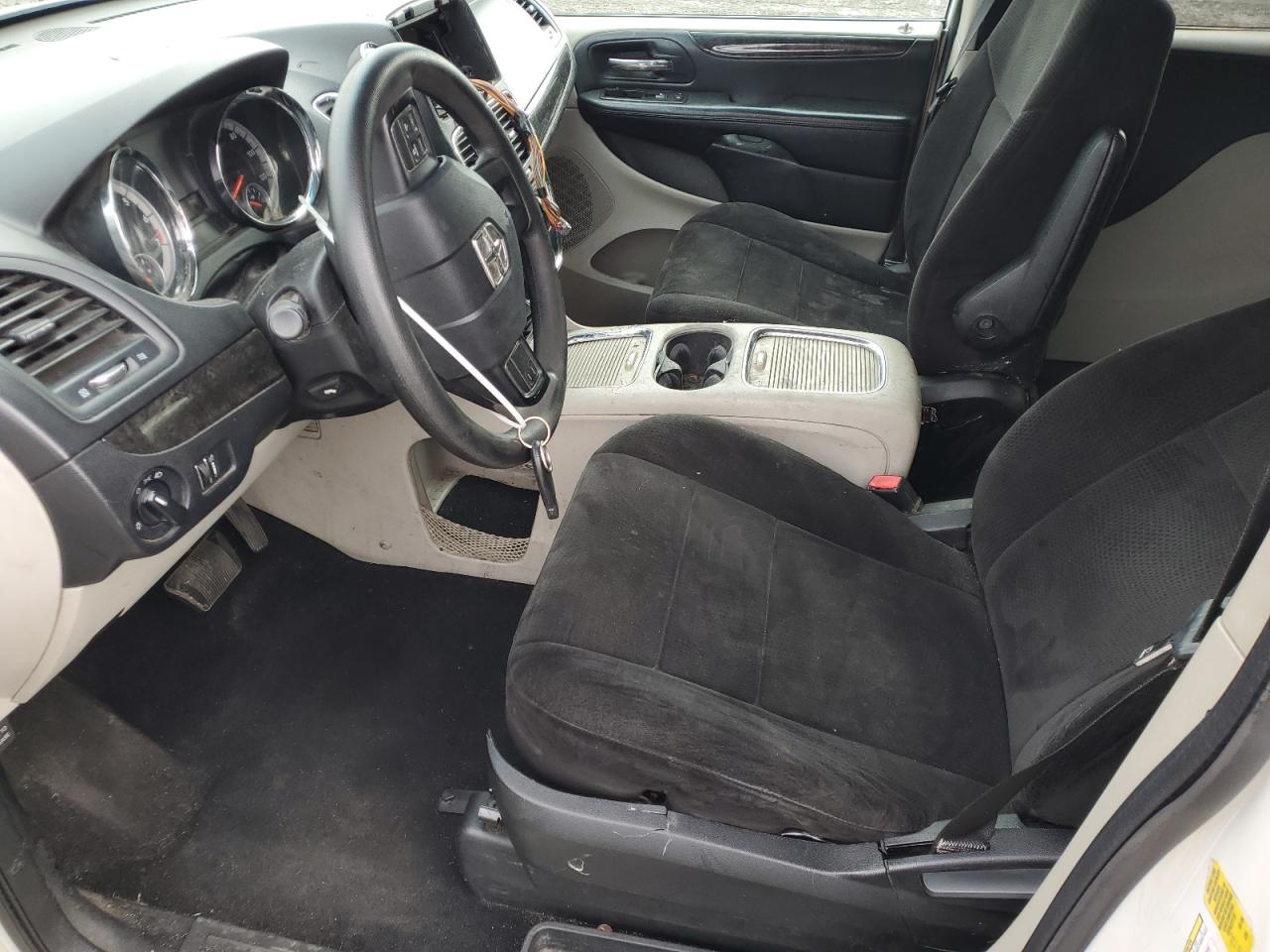 2013 Dodge Grand Caravan Sxt VIN: 2C4RDGCG8DR755681 Lot: 92165895