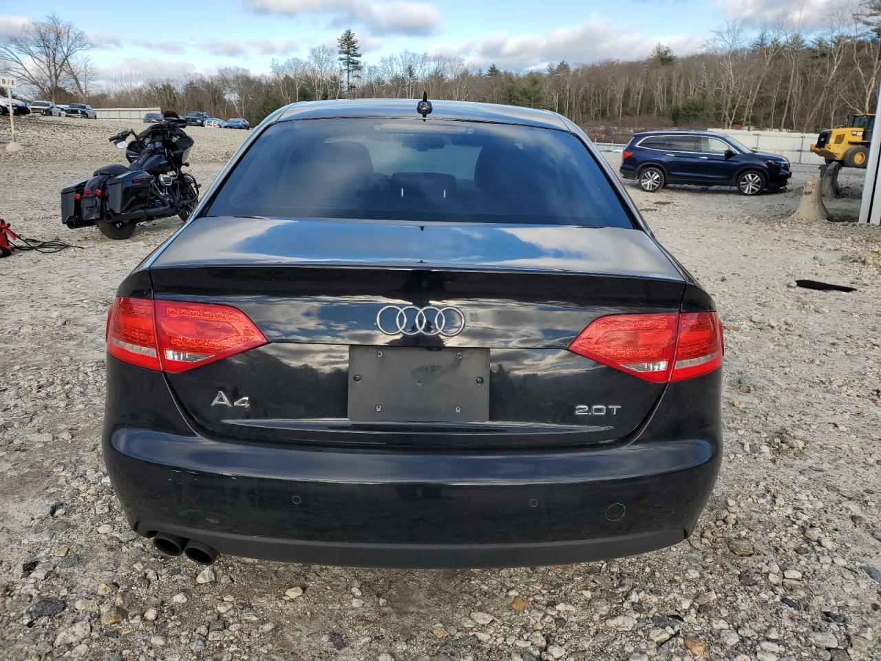 2011 Audi A4 Premium Plus VIN: WAUEFAFL9BN032671 Lot: 93188895