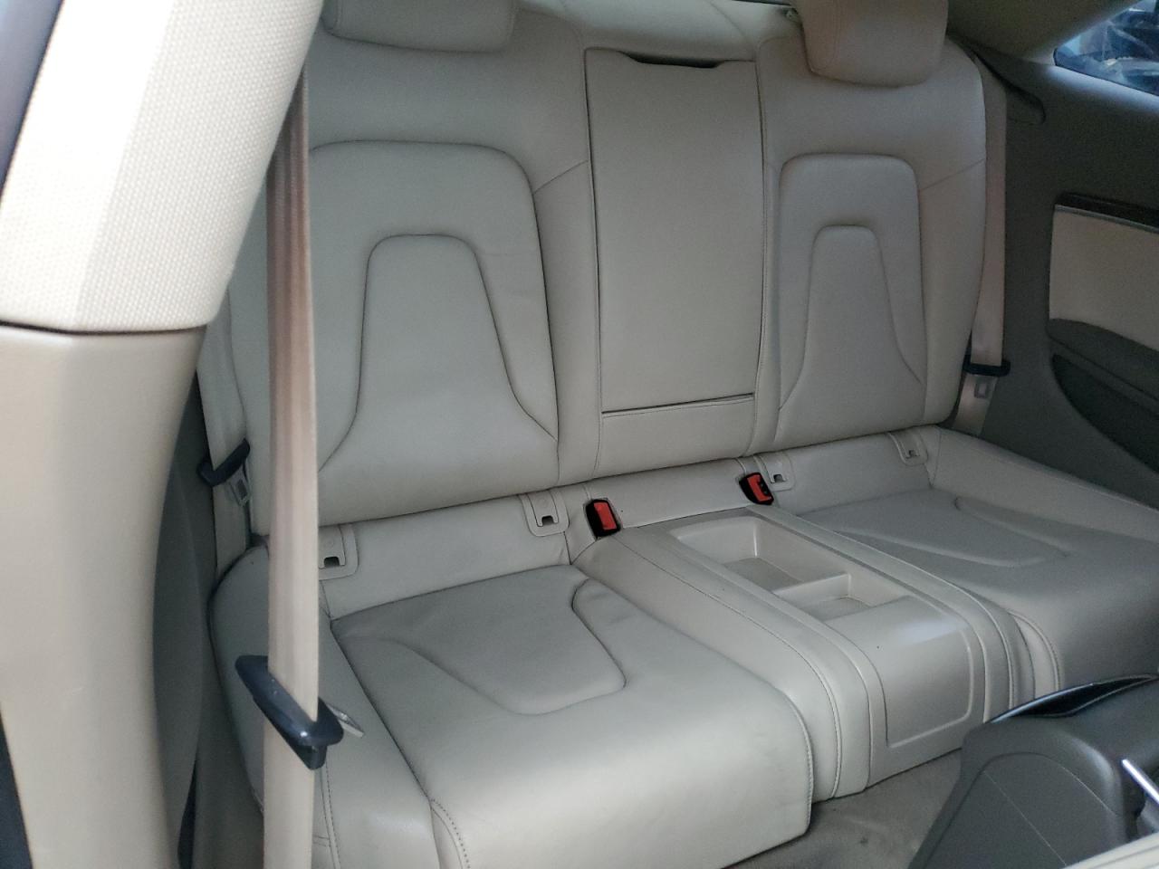 2011 Audi A5 Premium VIN: WAUCFAFR0BA039608 Lot: 87301985