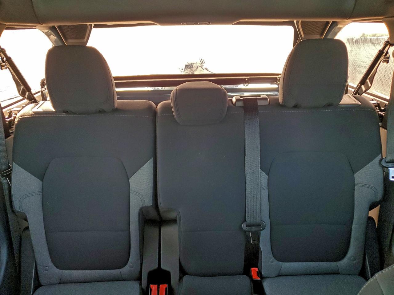 2023 Ford Bronco Base VIN: 1FMEE5DP5PLB02698 Lot: 94561255