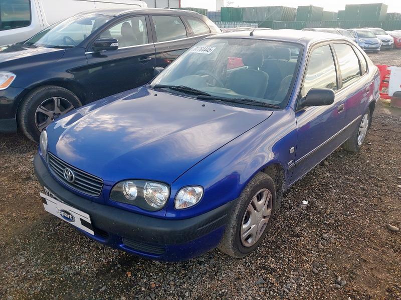 2001 TOYOTA COROLLA 1.4 VVTI S 5DR for sale at Copart ROCHFORD