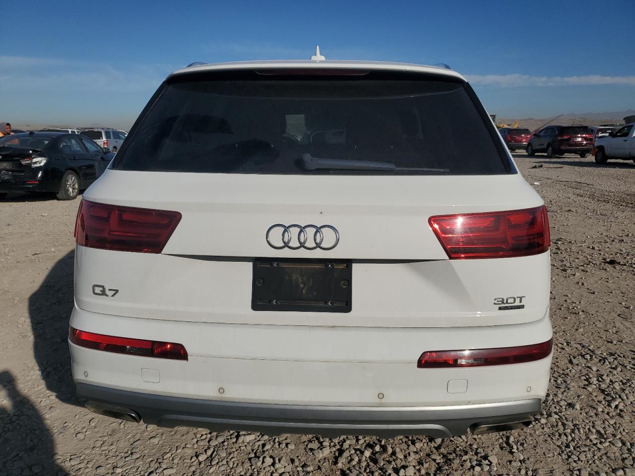 2017 Audi Q7 Premium Plus VIN: WA1LAAF72HD042608 Lot: 91991965