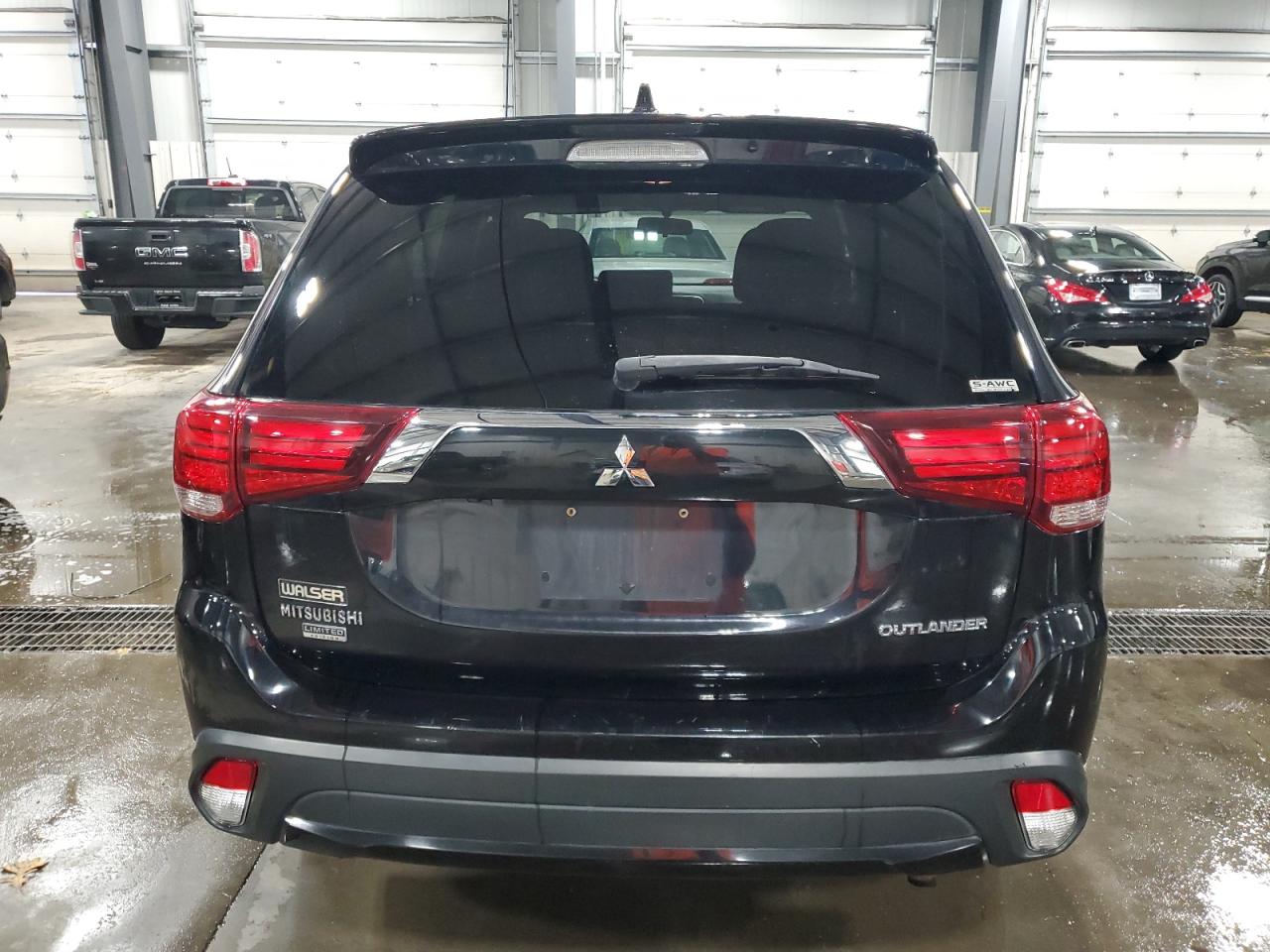 2018 Mitsubishi Outlander Se VIN: JA4AZ3A38JZ024204 Lot: 92387375