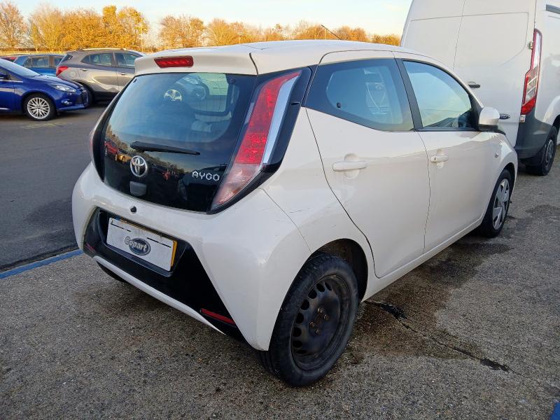 2017 TOYOTA AYGO 1.0 VVT-I X-PLAY 5DR