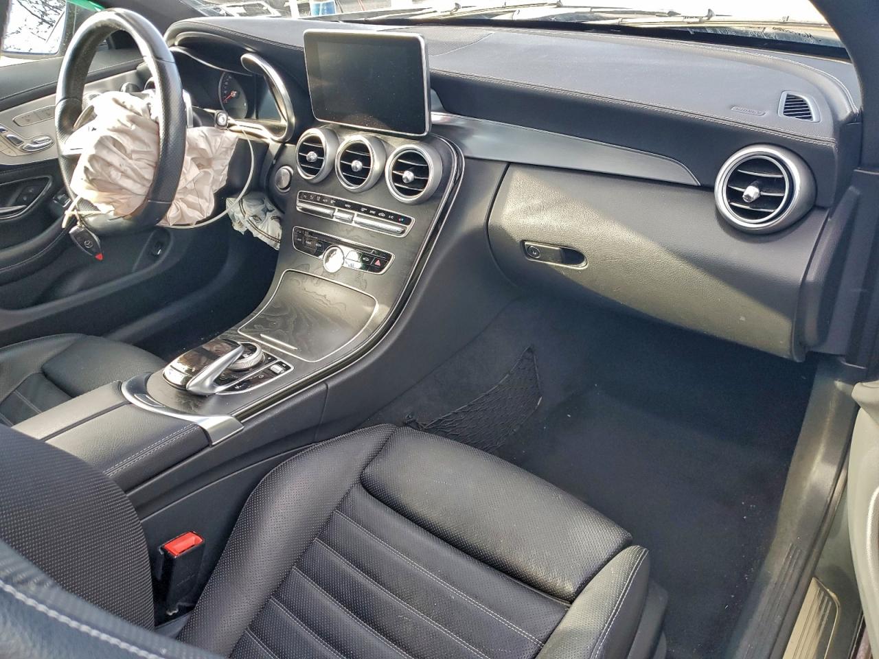 2017 Mercedes-Benz C 300 4Matic VIN: WDDWJ4KBXHF337027 Lot: 93977595