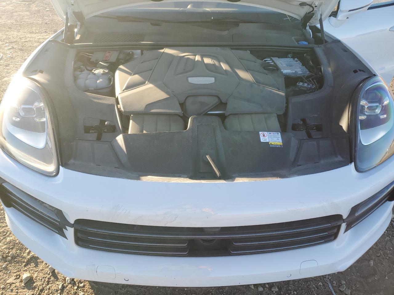 2023 Porsche Cayenne Base VIN: WP1AA2AY4PDA11120 Lot: 90675015