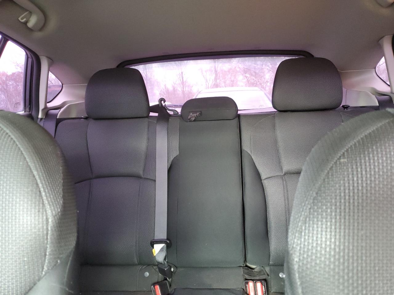 2018 Subaru Impreza Premium Plus VIN: 4S3GTAD67J3711883 Lot: 92833175