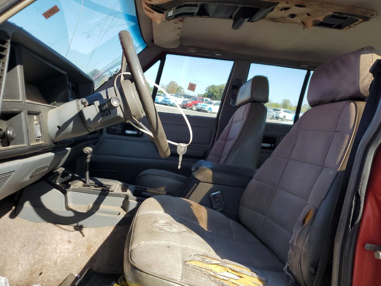 1994 Jeep Cherokee Sport VIN: 1J4FT68S7RL104713 Lot: 93564755