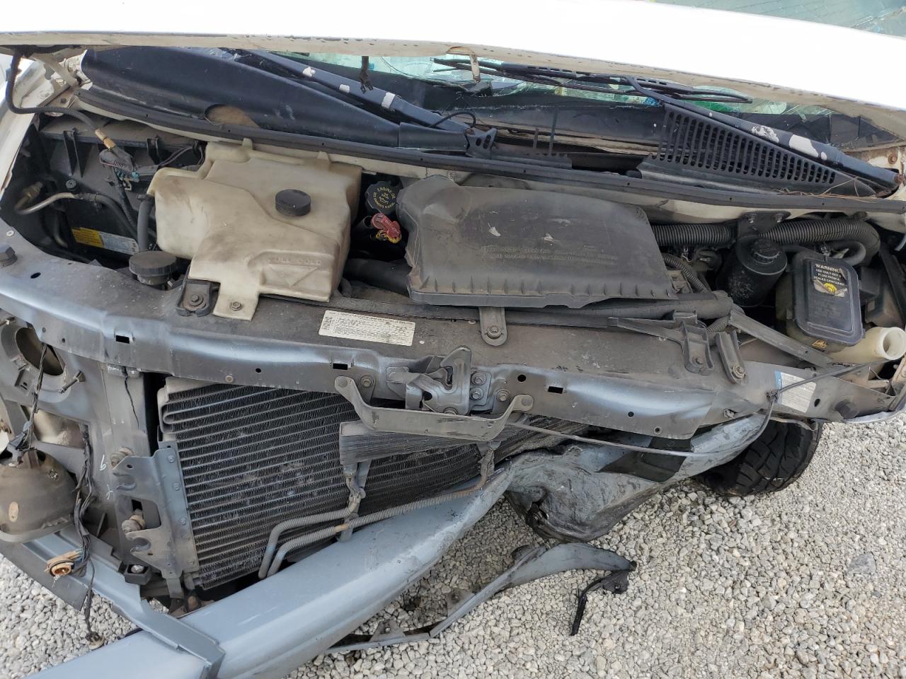 1998 GMC Savana G2500 VIN: 1GTGG25R8W1100783 Lot: 91692345