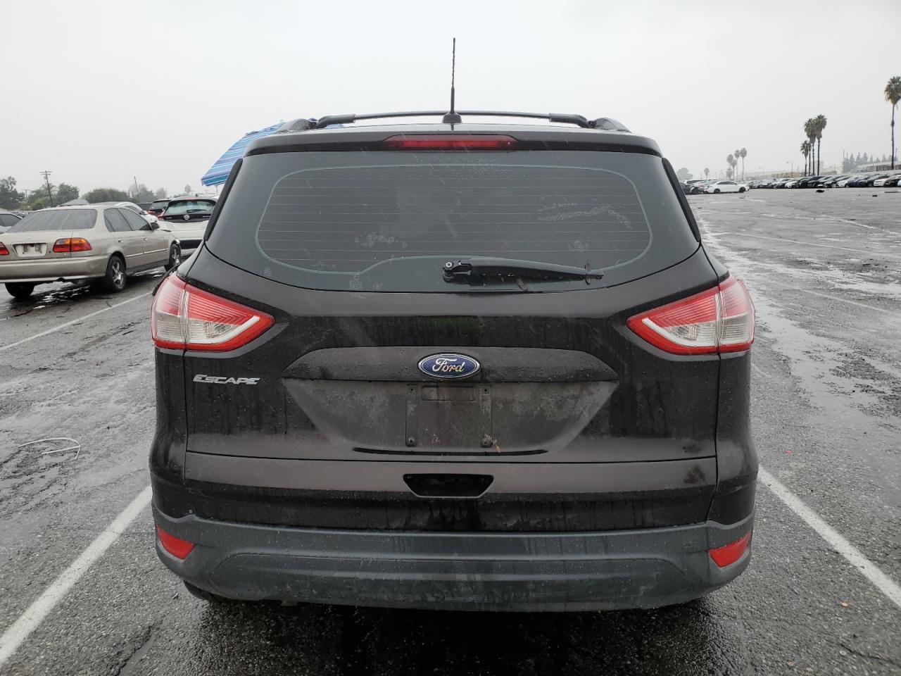 2013 Ford Escape S VIN: 1FMCU0F76DUB47665 Lot: 92853965