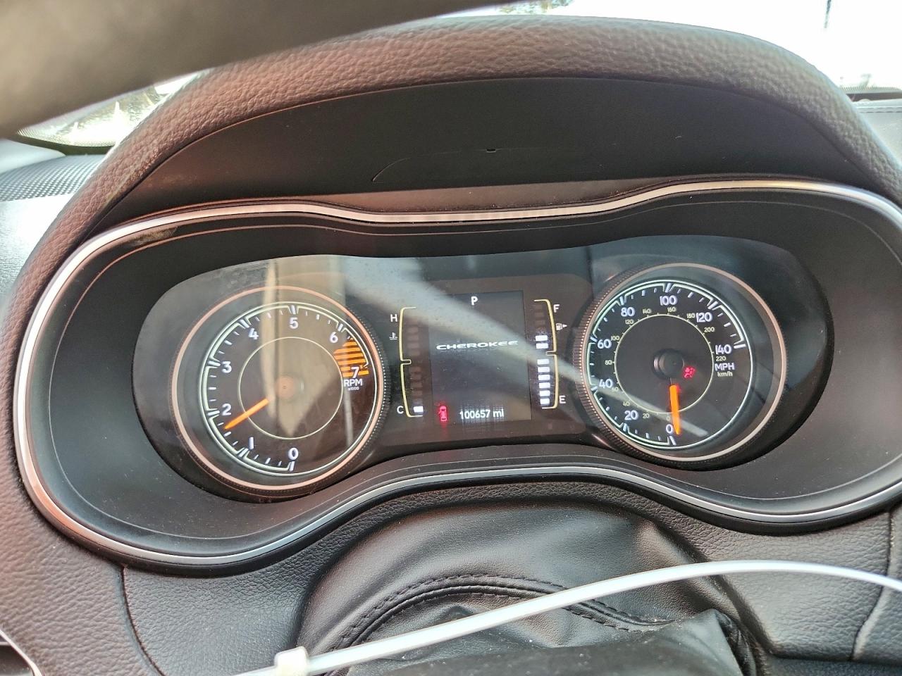 2019 Jeep Cherokee Latitude VIN: 1C4PJLCB2KD359114 Lot: 93935505