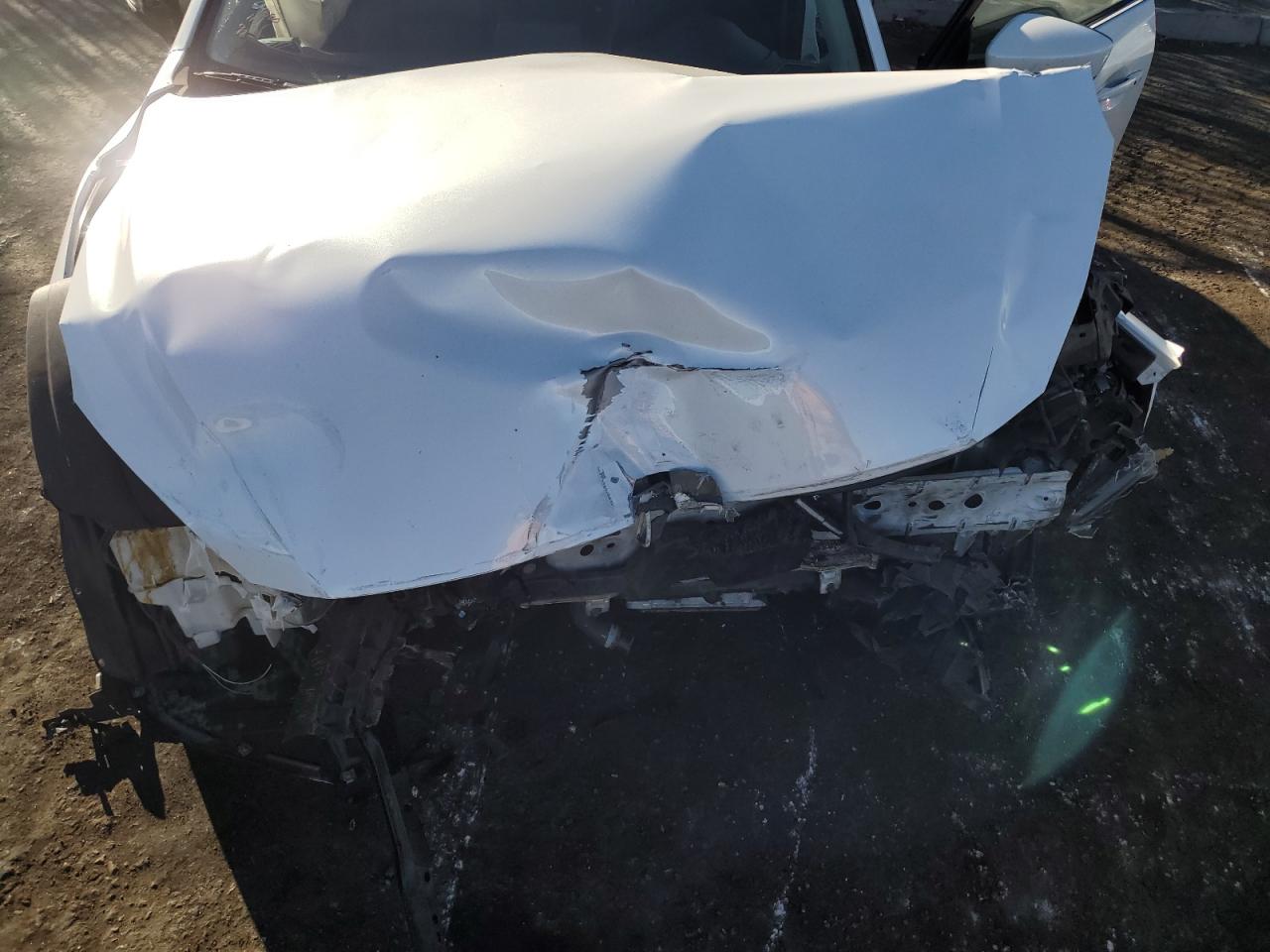 2018 Mazda 3 Touring VIN: 276961 Lot: 92355415