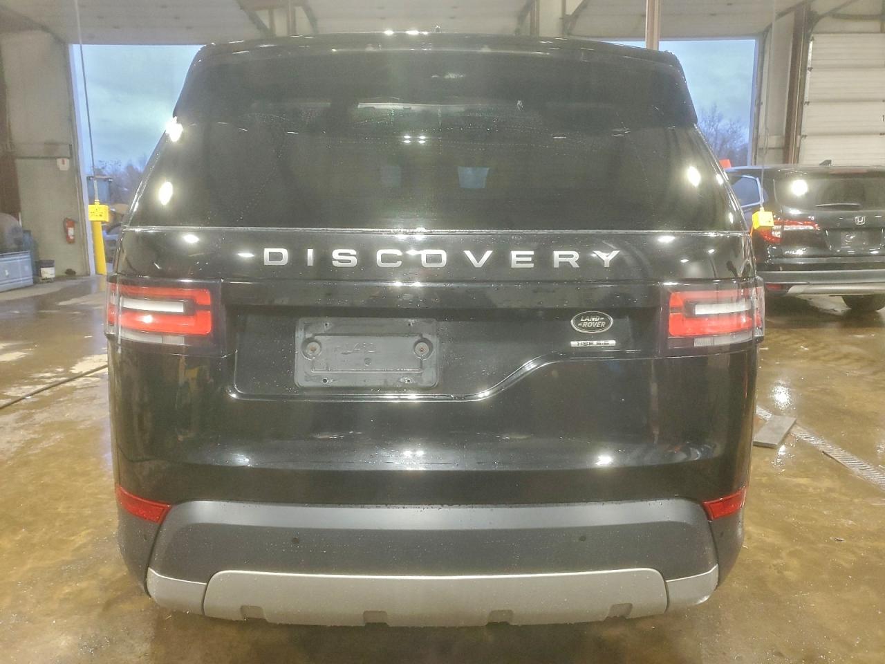 2017 Land Rover Discovery Hse VIN: SALRRBBV2HA011677 Lot: 93846985