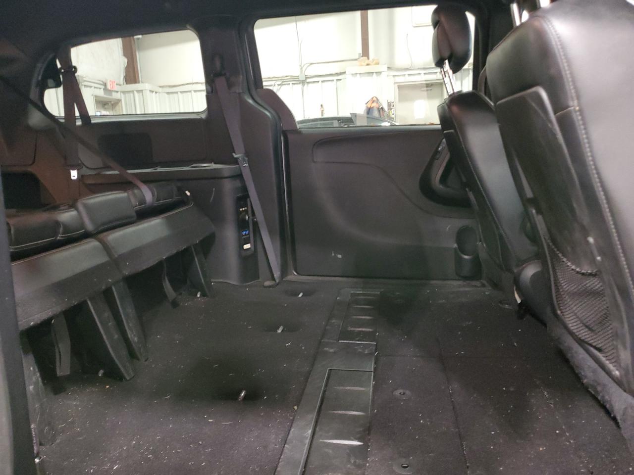 2017 Dodge Grand Caravan Sxt VIN: 2C4RDGCG9HR639945 Lot: 90849235