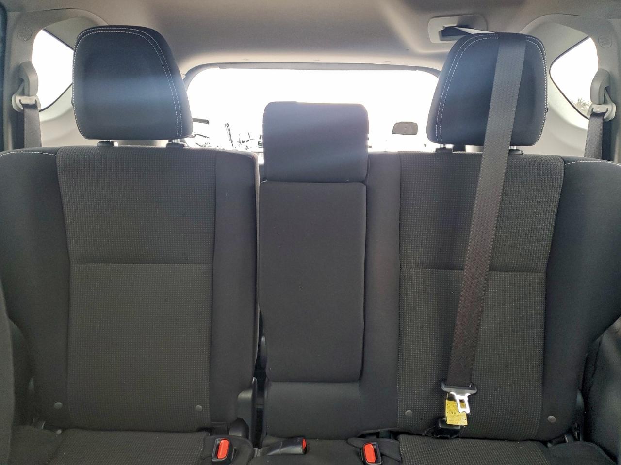 2017 Toyota Rav4 Xle VIN: JTMRFREV7HJ131690 Lot: 94115275