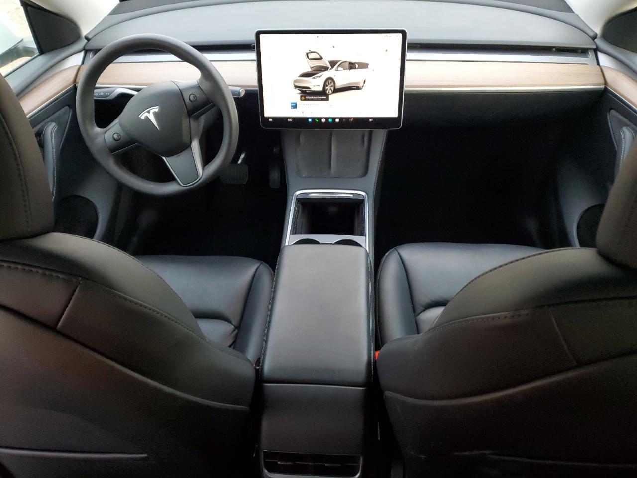 2023 Tesla Model Y VIN: 7SAYGDEEXPF807103 Lot: 92605935