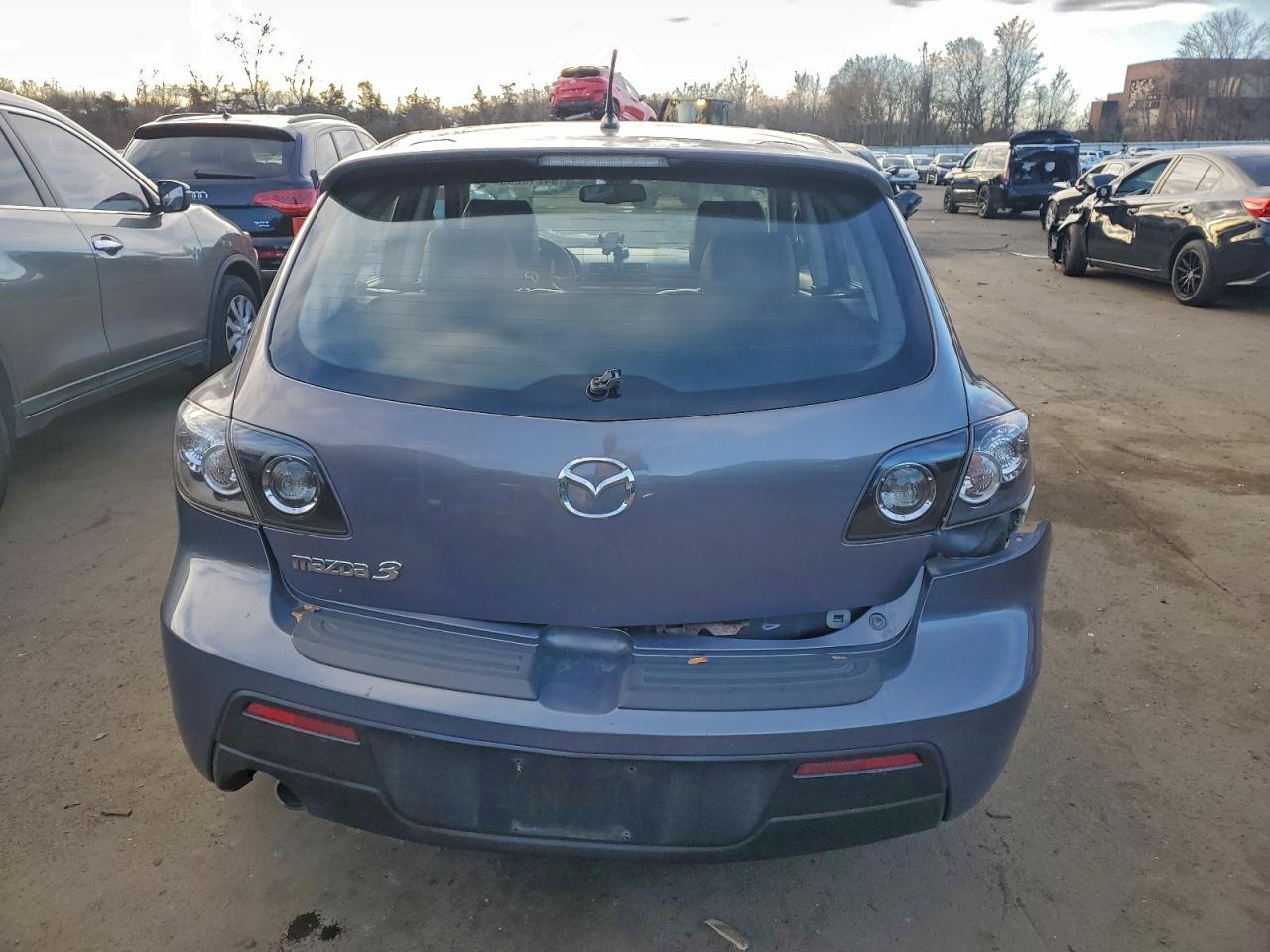 2008 Mazda 3 Hatchback VIN: JM1BK344281156810 Lot: 94215255