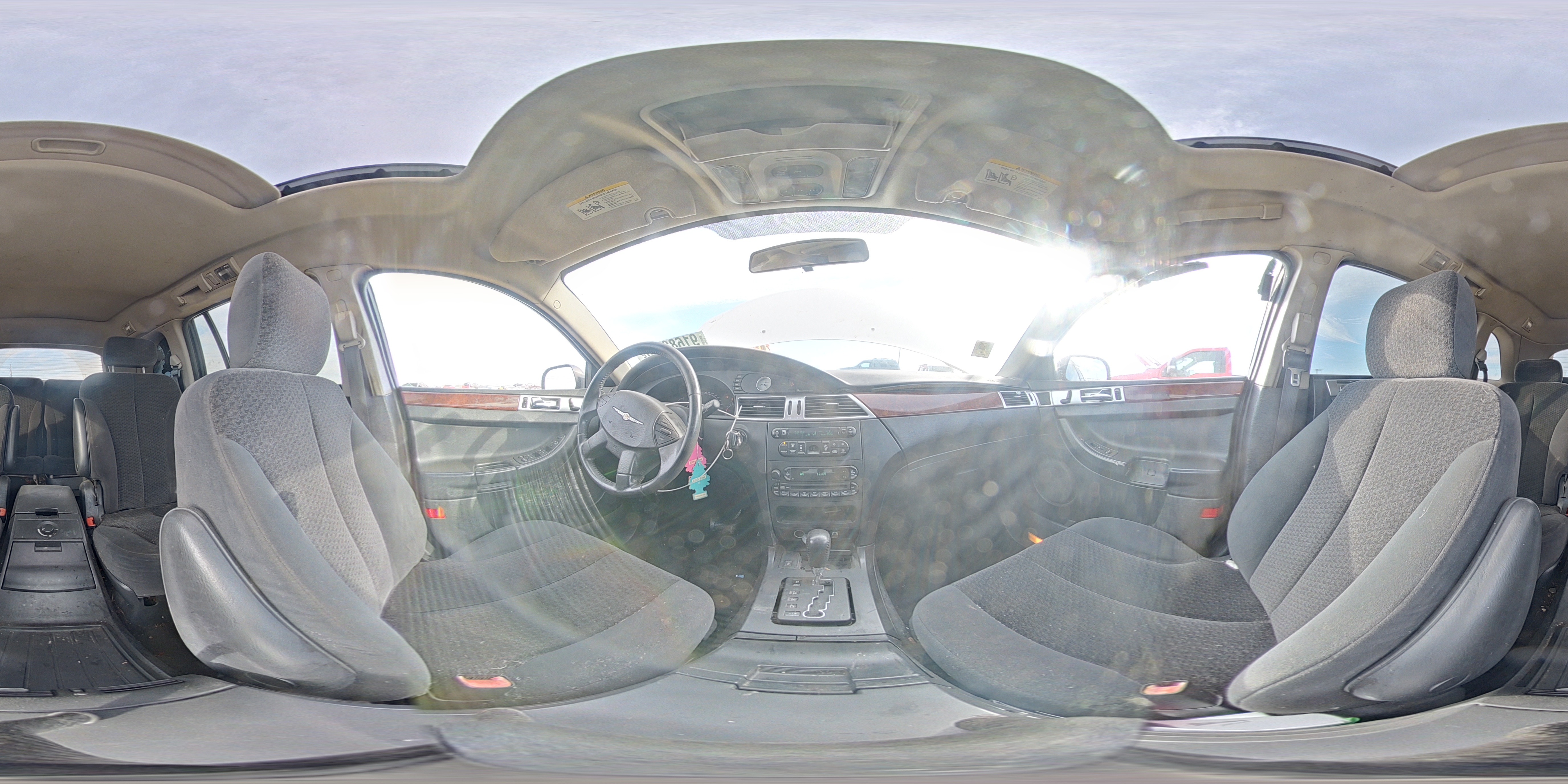 2005 Chrysler Pacifica Touring VIN: 2C4GM68415R362607 Lot: 91682545