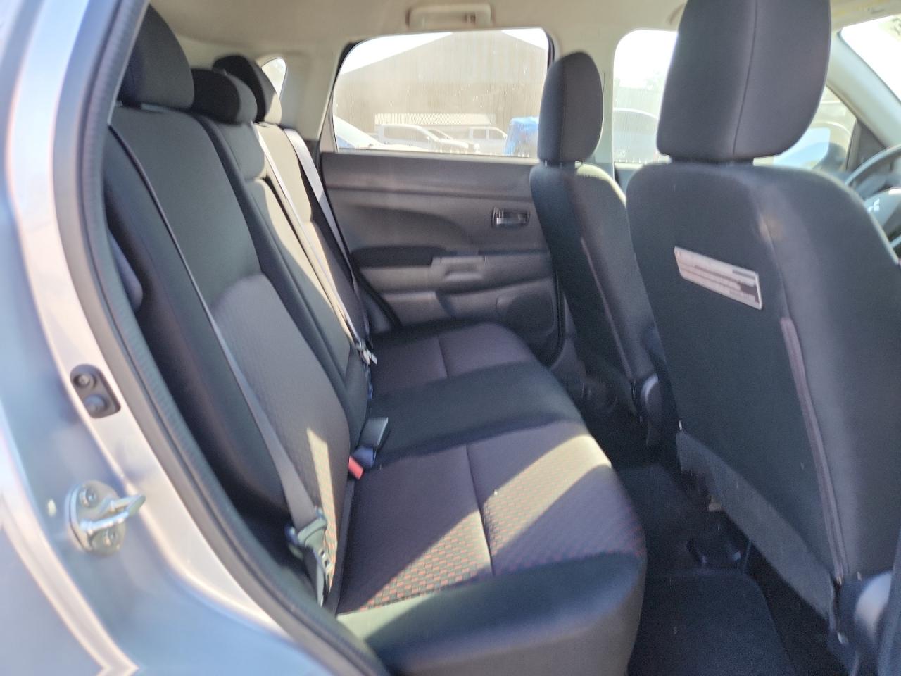 2017 Mitsubishi Outlander Sport Es VIN: JA4AP3AU7HZ003255 Lot: 92443435