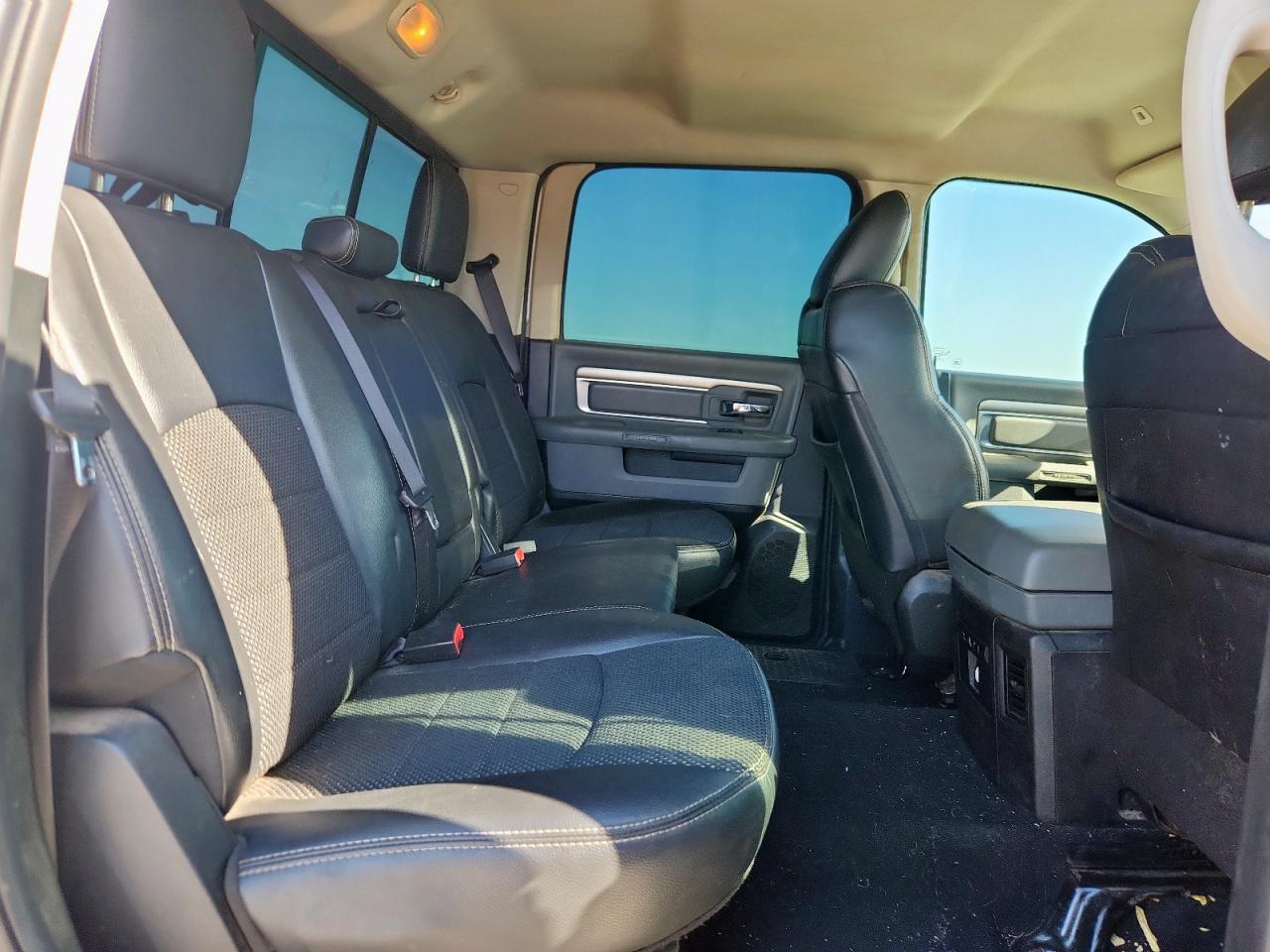 2018 Ram 1500 Slt VIN: 1C6RR6LT9JS239226 Lot: 92592035