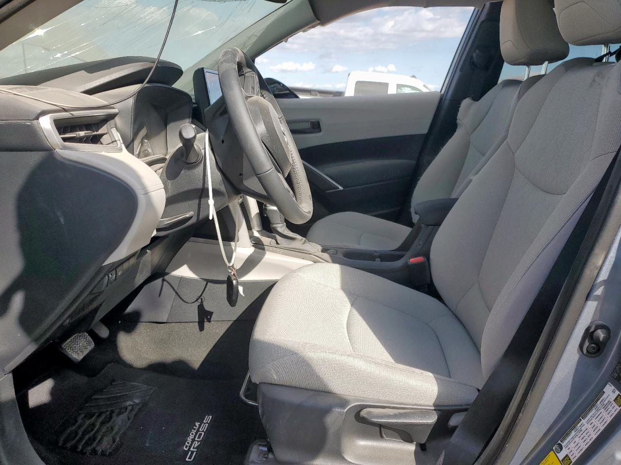 2024 Toyota Corolla Cross Le VIN: 7MUBAAAGXRV095271 Lot: 92633645