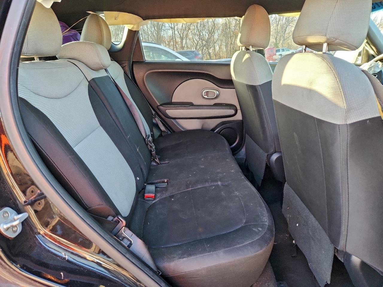 2017 Kia Soul VIN: KNDJN2A29H7422191 Lot: 94891875