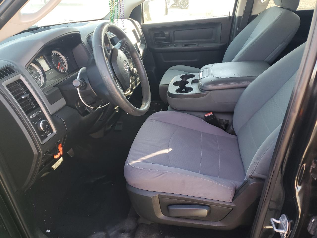 2017 Ram 1500 St VIN: 1C6RR7FT6HS810375 Lot: 91632775