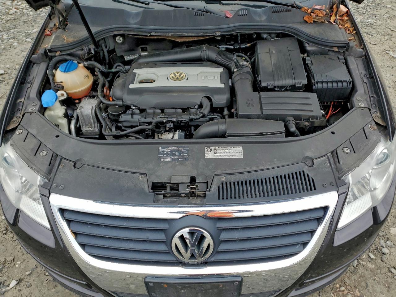 2010 Volkswagen Passat Komfort VIN: WVWXM7AN6AE104776 Lot: 93528245