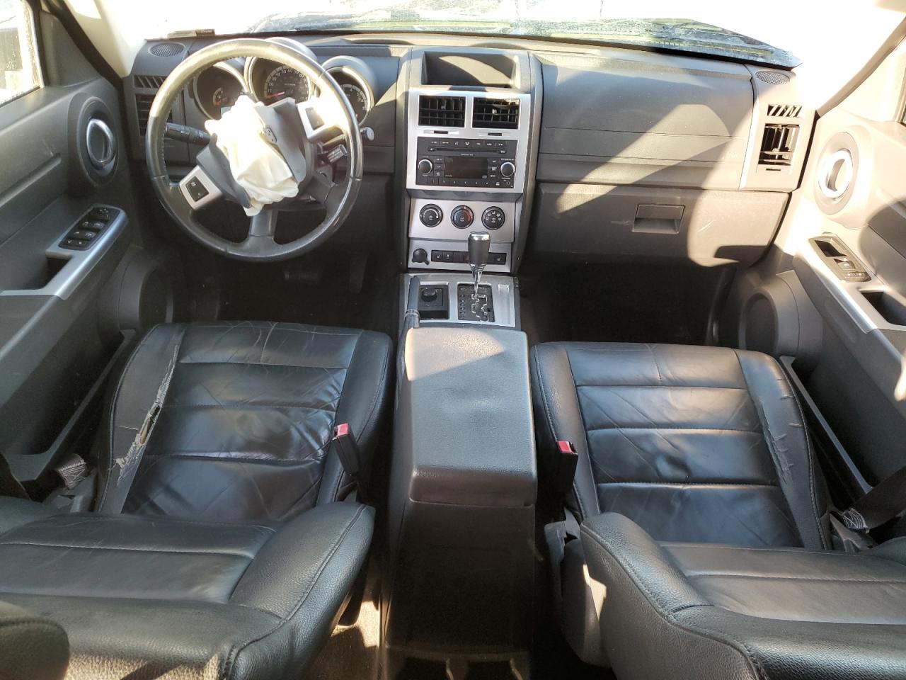 2011 Dodge Nitro Sxt VIN: 1D4PU5GKXBW586829 Lot: 92222385