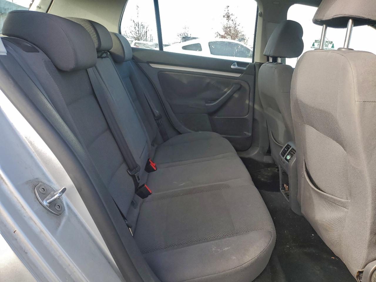 2009 Volkswagen Rabbit VIN: WVWDA71K89W030686 Lot: 94055365