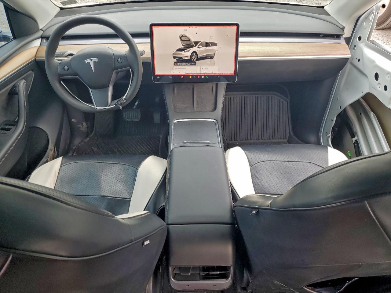 2023 Tesla Model Y VIN: 7SAYGDEE0PF682886 Lot: 94599975