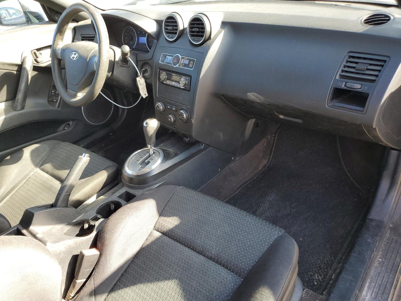 2008 Hyundai Tiburon Gs VIN: KMHHM66D18U287952 Lot: 93293075