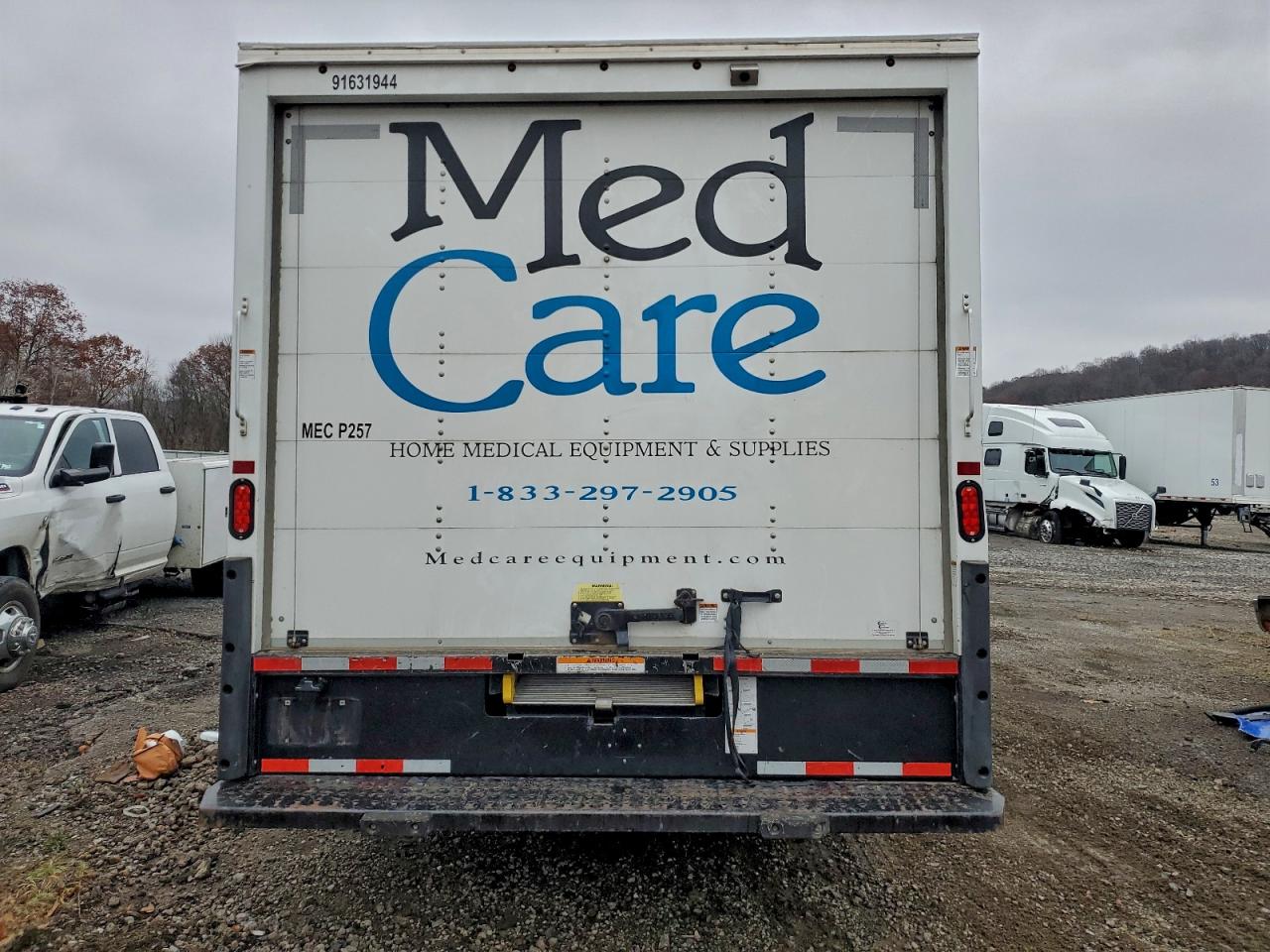 2024 Ford Econoline E350 Super Duty Cutaway Van VIN: 1FDWE3FN0RDD28472 Lot: 91607195