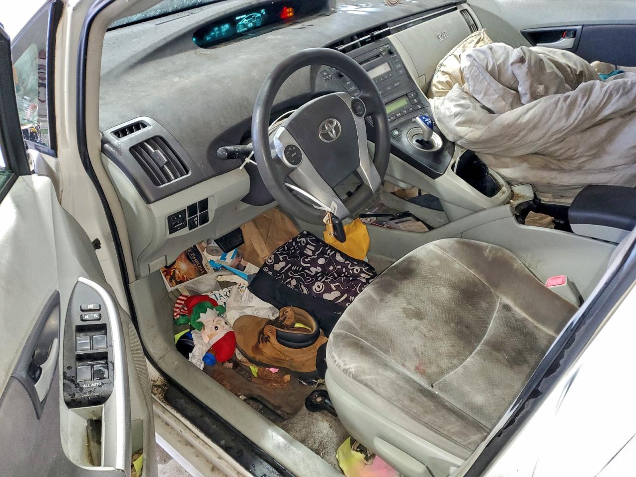 2011 Toyota Prius VIN: JTDKN3DU6B0311573 Lot: 92950815