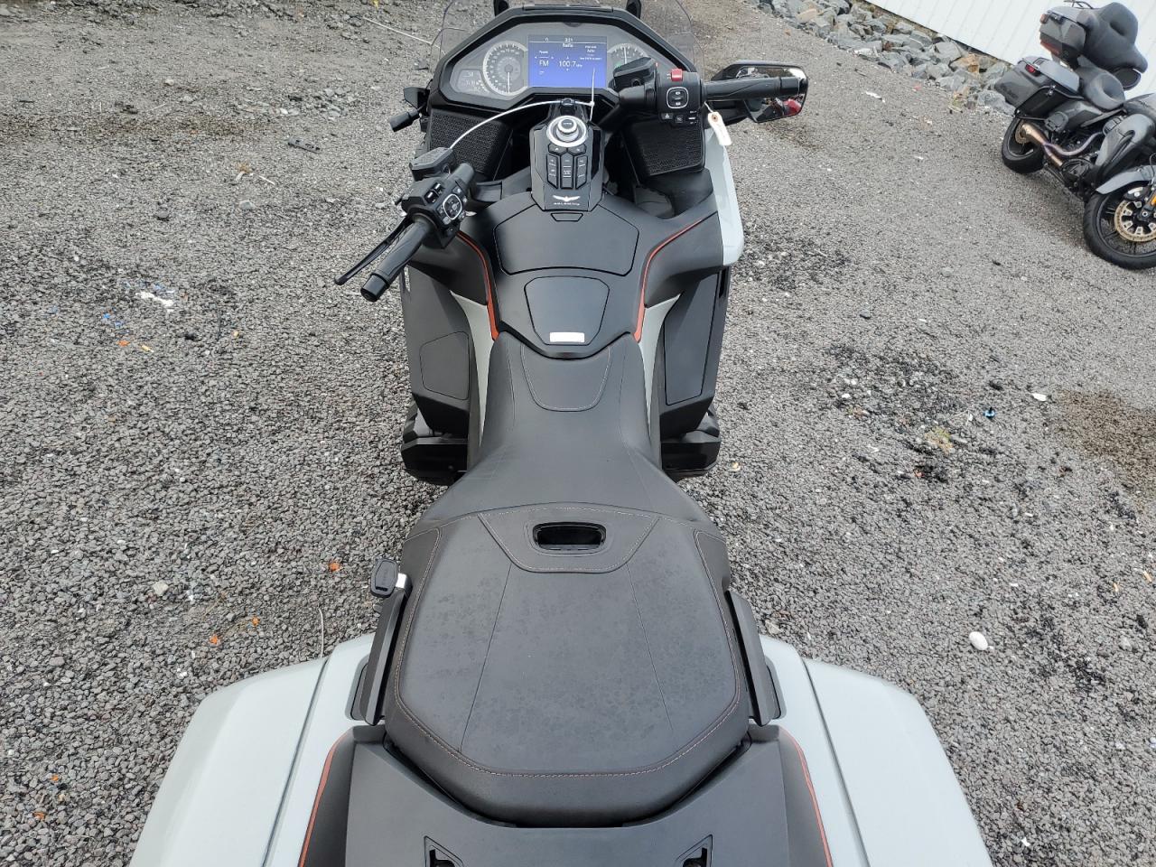 2021 Honda Gl1800 B VIN: JH2SC7918MK300200 Lot: 90921615