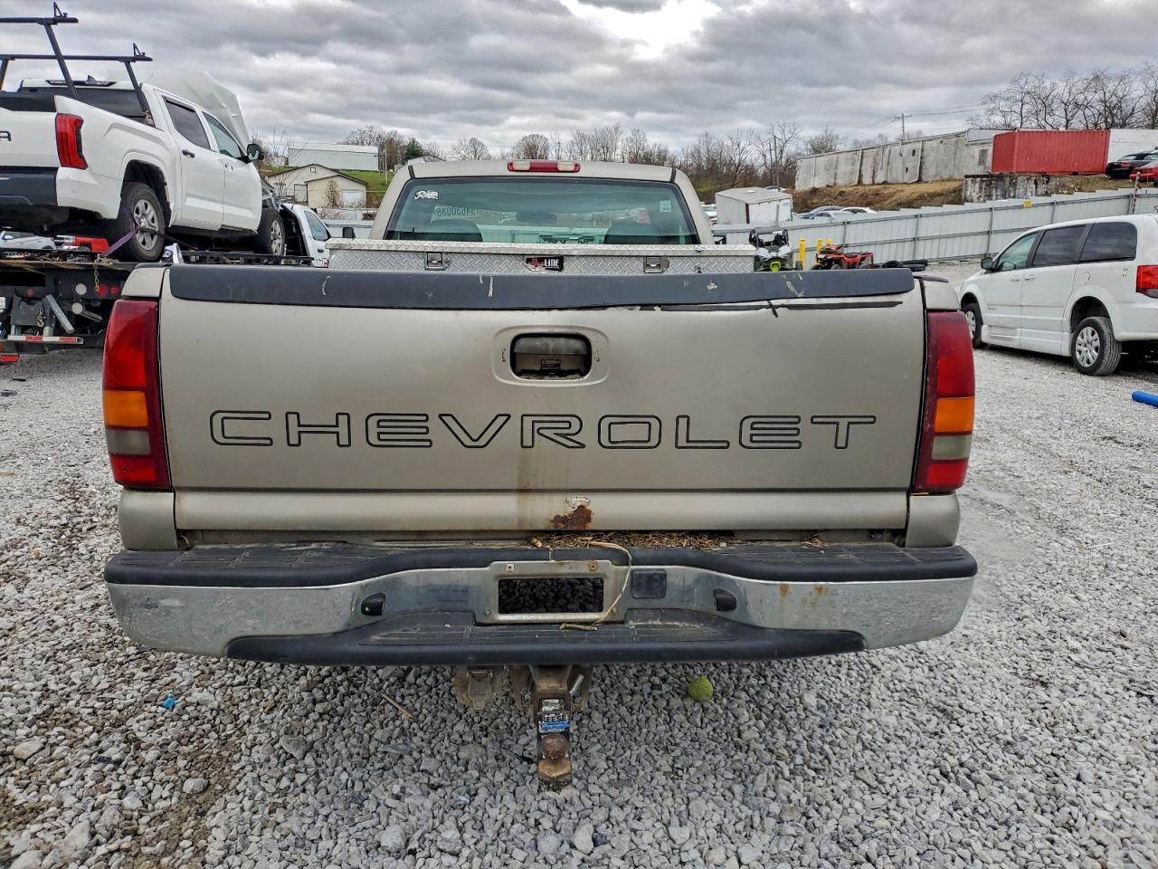 2001 Chevrolet Silverado C1500 VIN: 1GCEC14W81Z276912 Lot: 94630035
